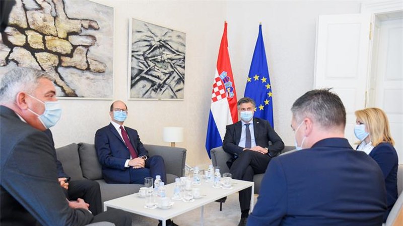 Plenković s predstavnicima Međunarodne košarkaške federacije